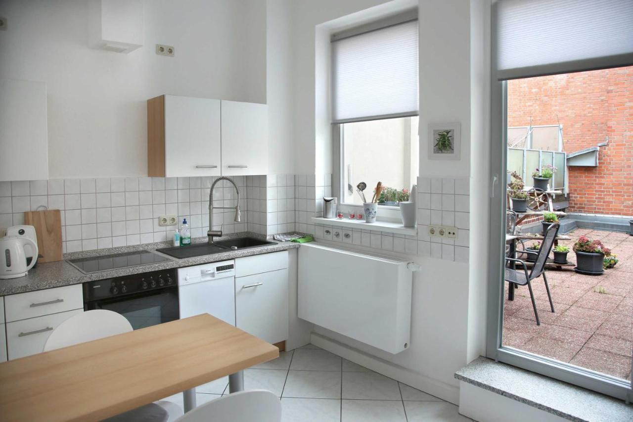 Appartements am Markt Greifswald Buitenkant foto
